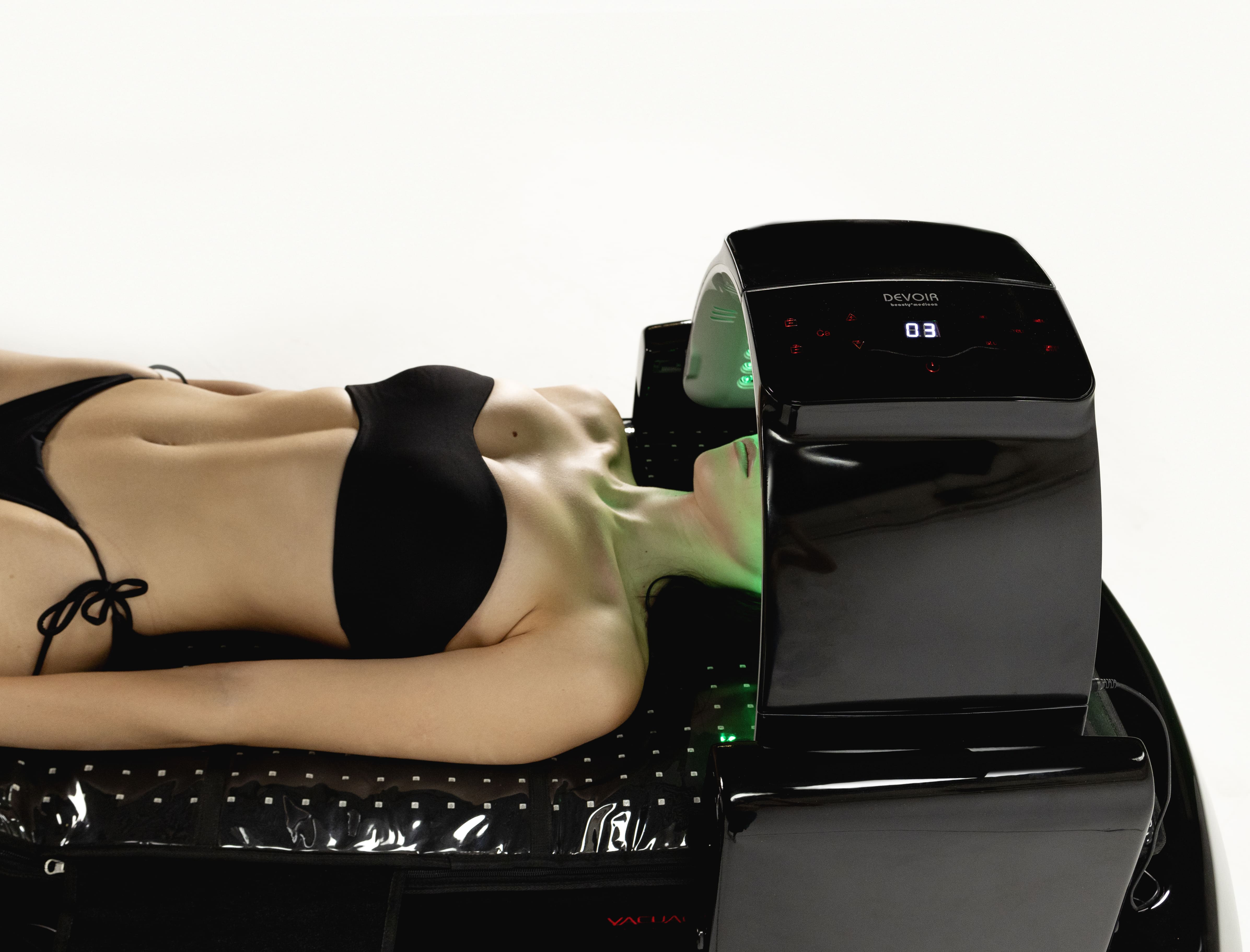 Cryonick (VacuActivus) InfraCouch Advanced Red Light Therapy Recliner