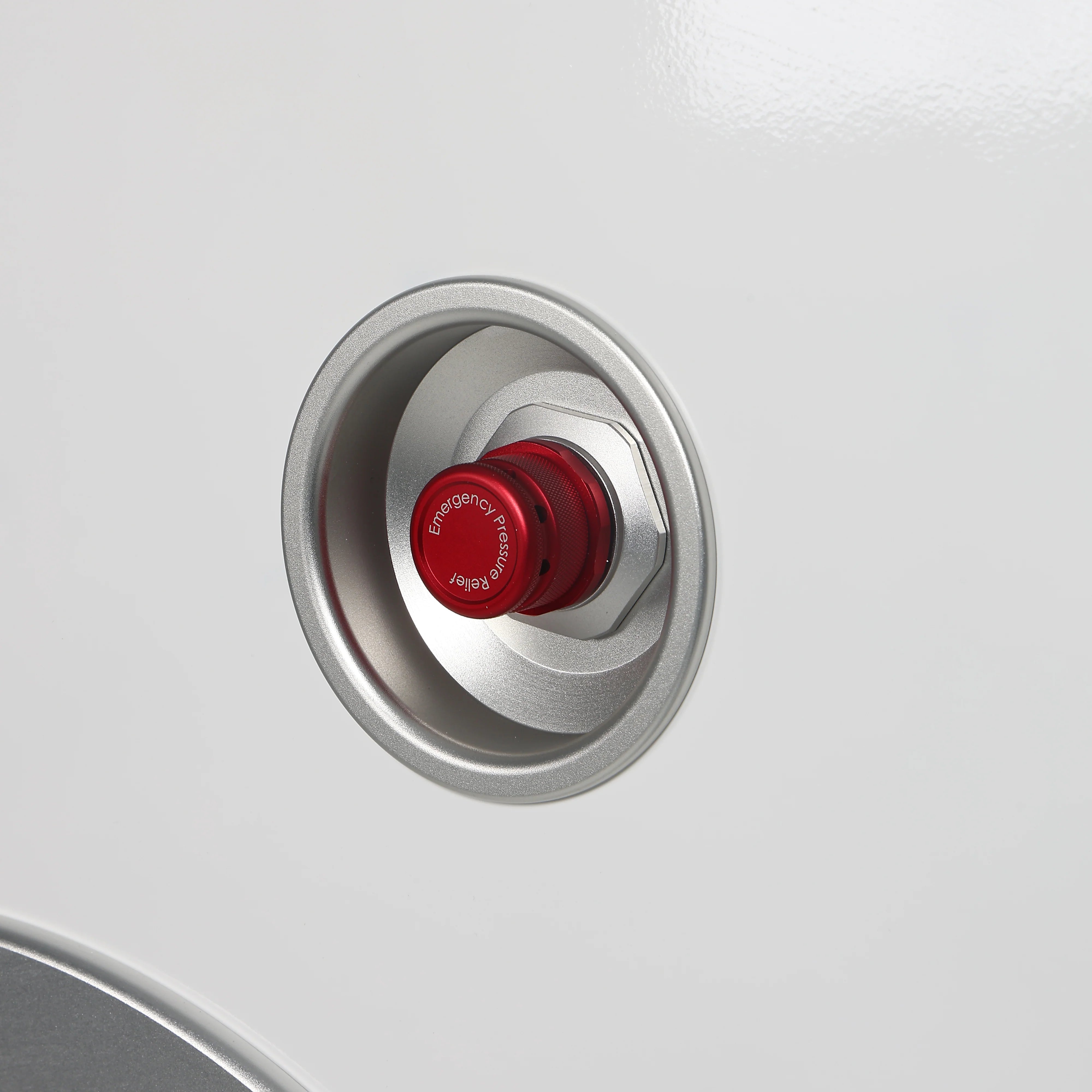 OxyPrime 5 Professional Hard-Shell Hyperbaric Oxygen Chamber
